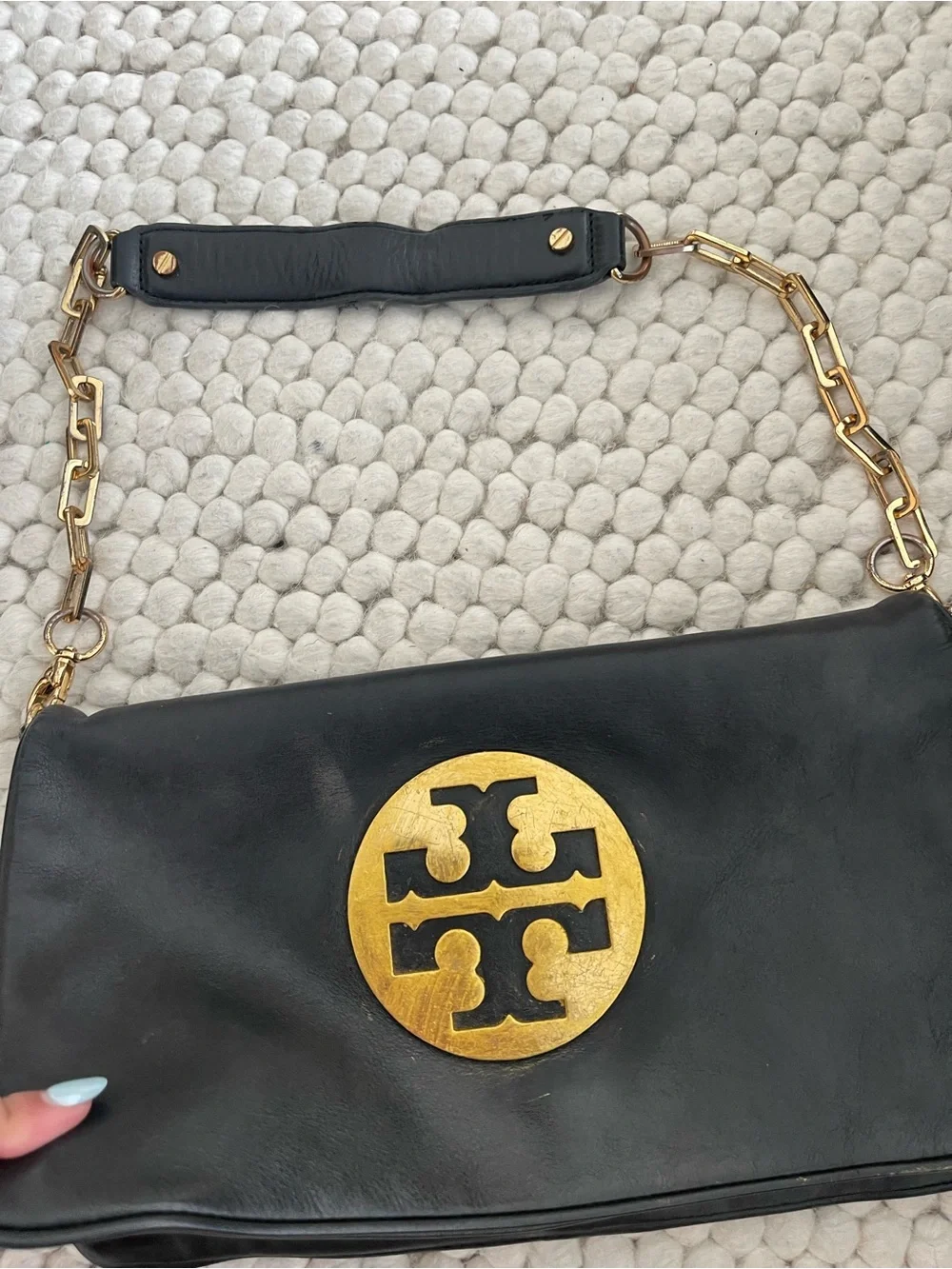 Tory Burch Black Leather Shoulder Bag with Gold Logo Medallion